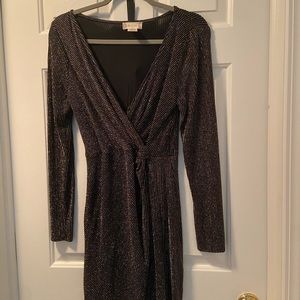 Long sleeve sparkly black dresss